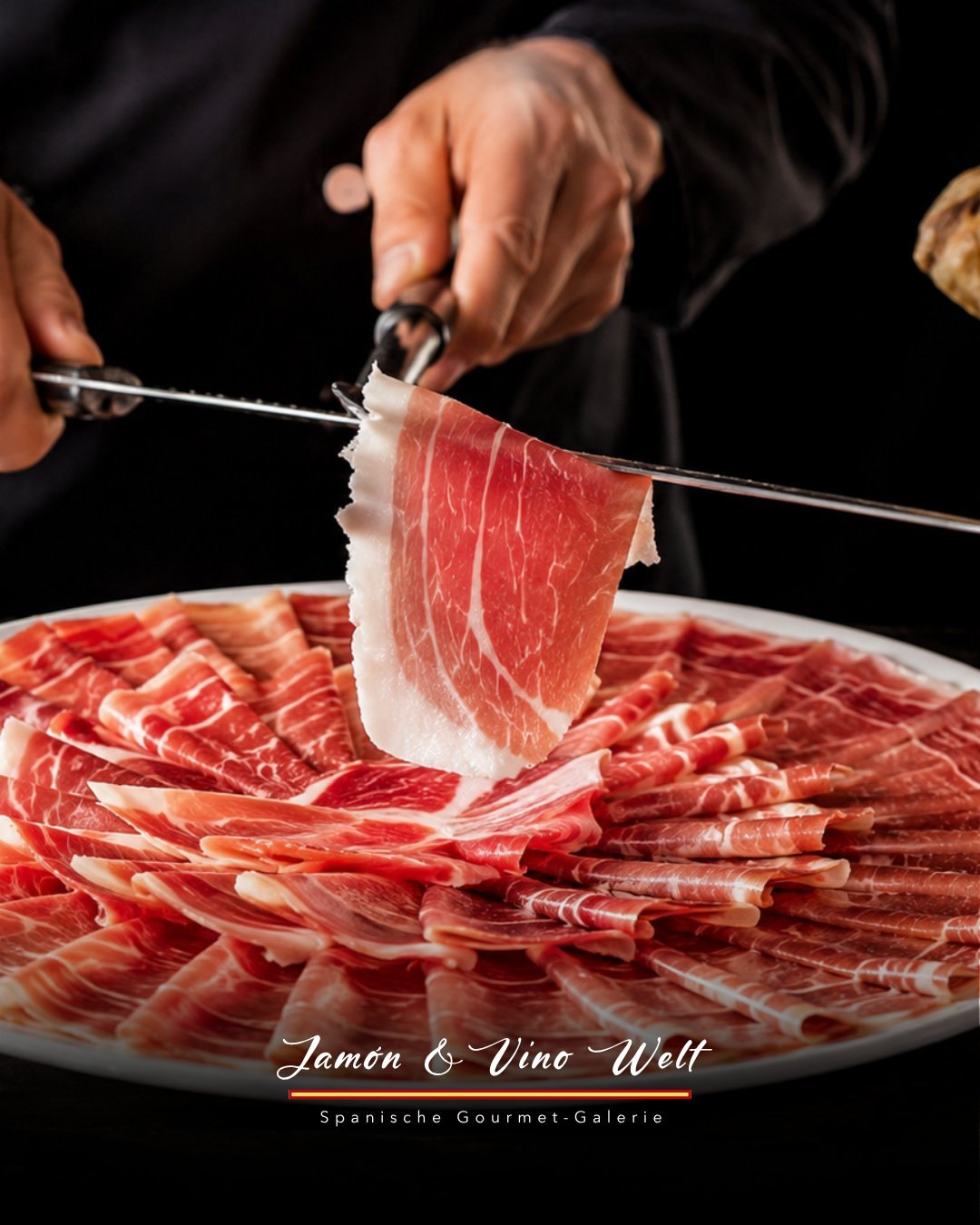 Jamón español cortado a cuchillo